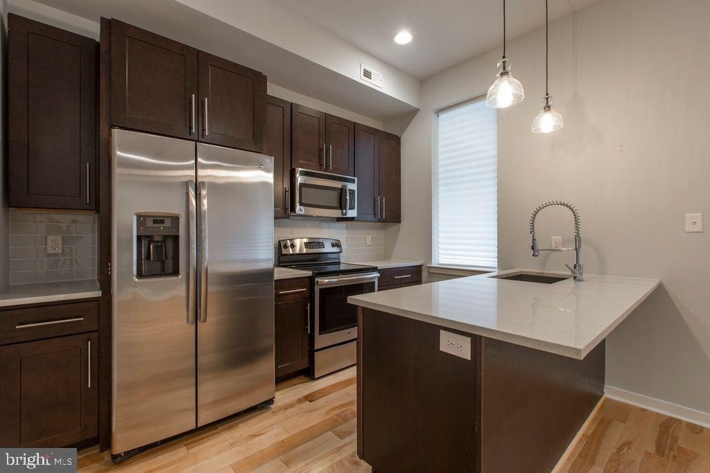 4304 Cresson Street - Photo 3