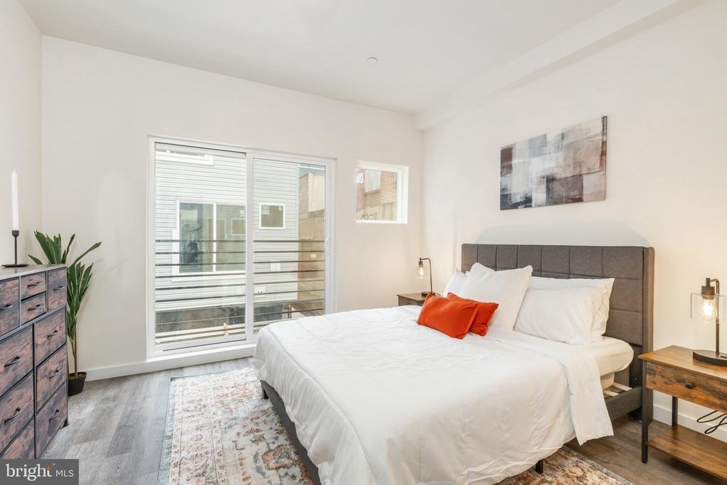 1307 Germantown Avenue - Photo 9