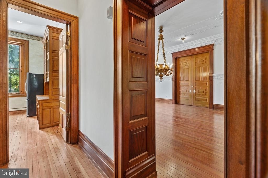 2201 Green Street - Photo 15