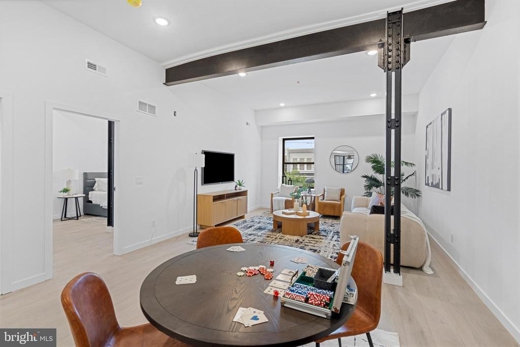 3211 Cedar Street - Photo 3