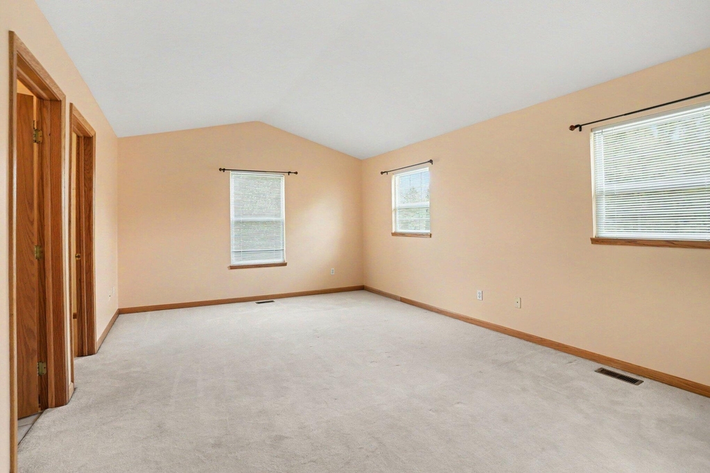 2124 Quail Run Drive - Photo 16