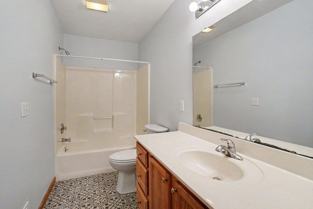 2124 Quail Run Drive - Photo 14