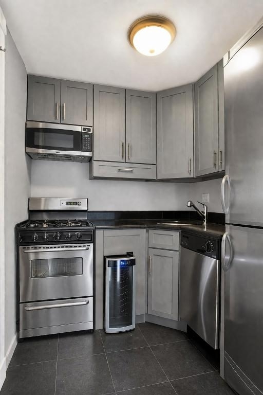 Hudson St & west 11th st - Photo 2
