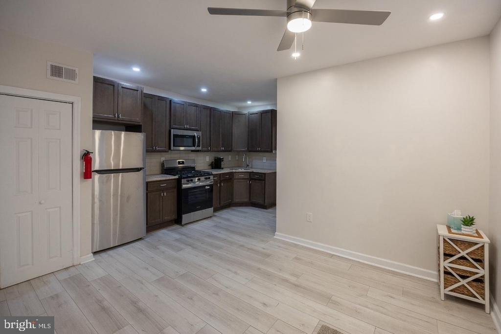 6649 Blakemore Street - Photo 1