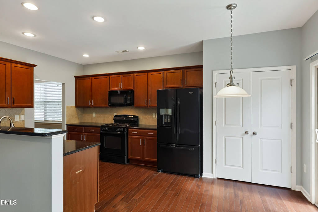 614 Rose Laurel Court - Photo 11