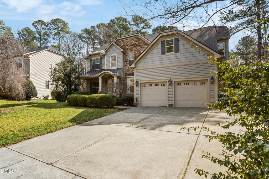 8228 Clarks Branch Drive - Photo 2