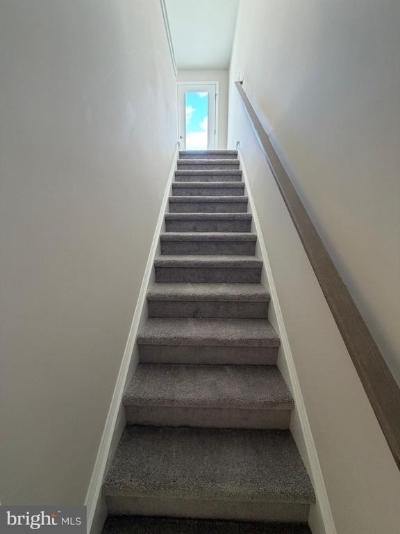 39 E Front Street - Photo 33