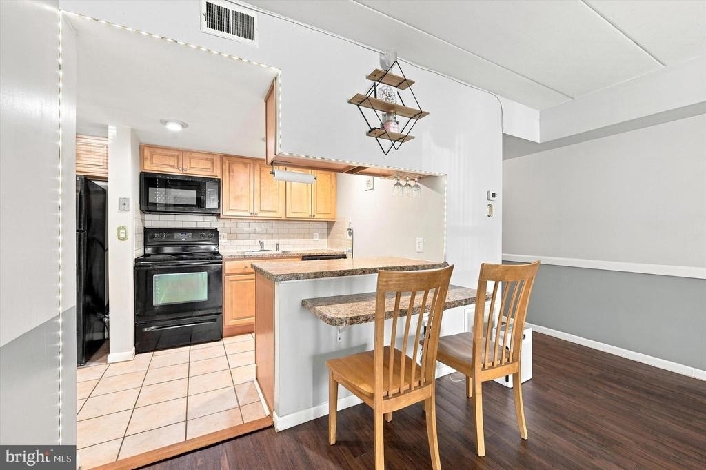 233 Township Line Road - Photo 5