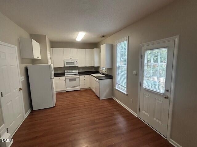 220 Stansbury Lane - Photo 3