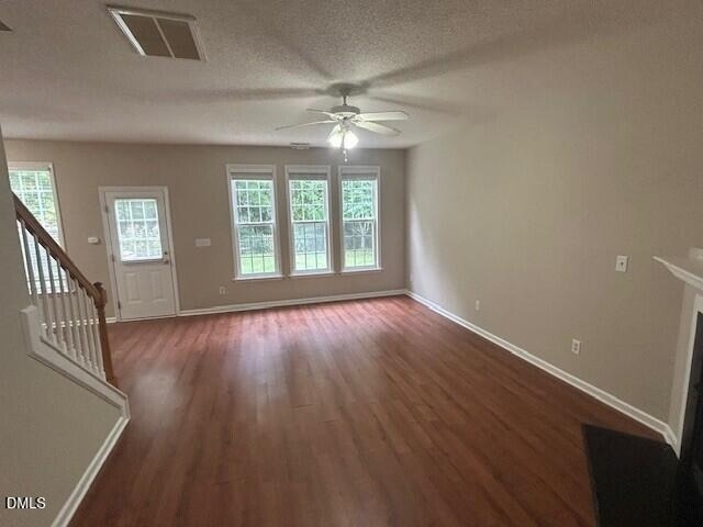 220 Stansbury Lane - Photo 1