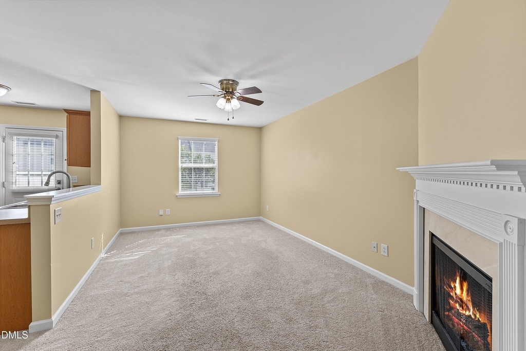 1942 Grassy Banks Drive - Photo 3