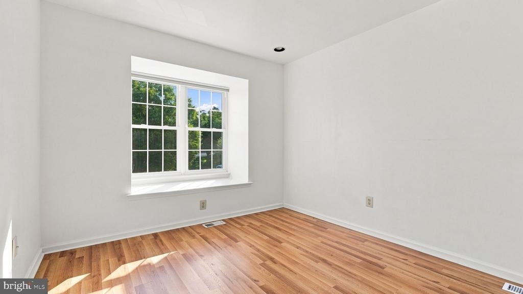 432 Country Club Drive - Photo 27