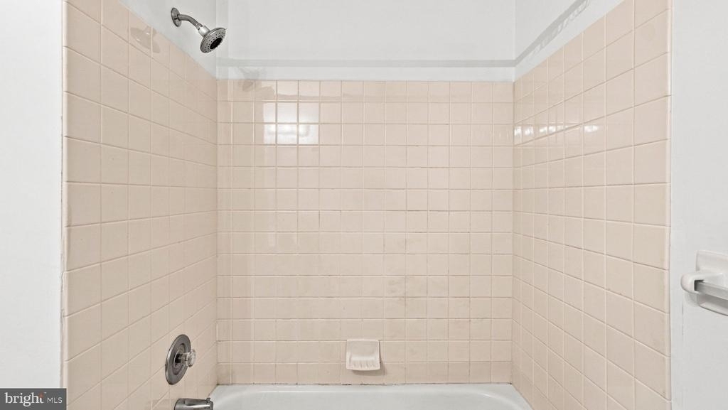432 Country Club Drive - Photo 31