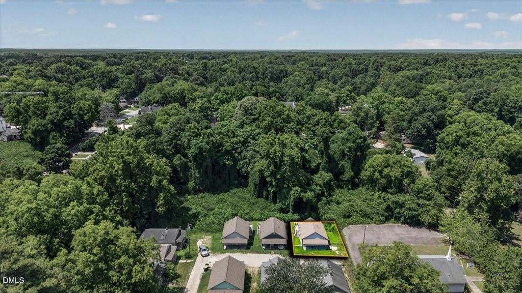 415 Spring Court - Photo 33