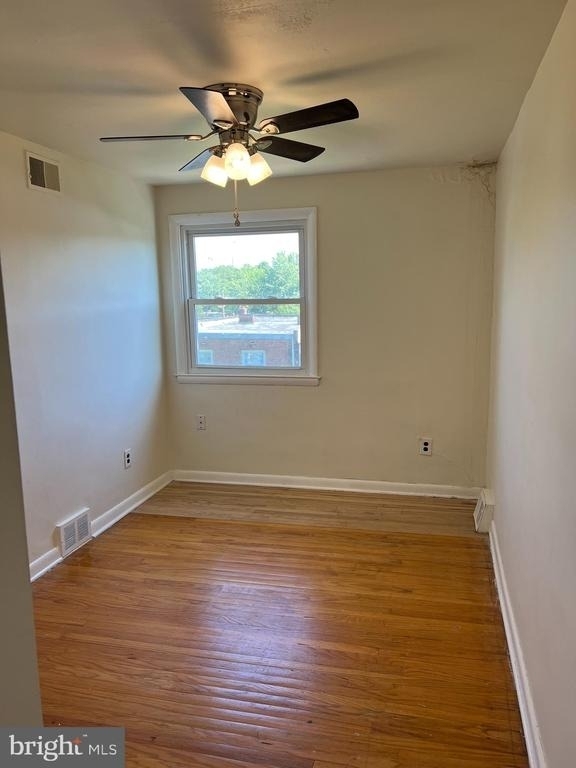 4004 Gideon Road - Photo 11