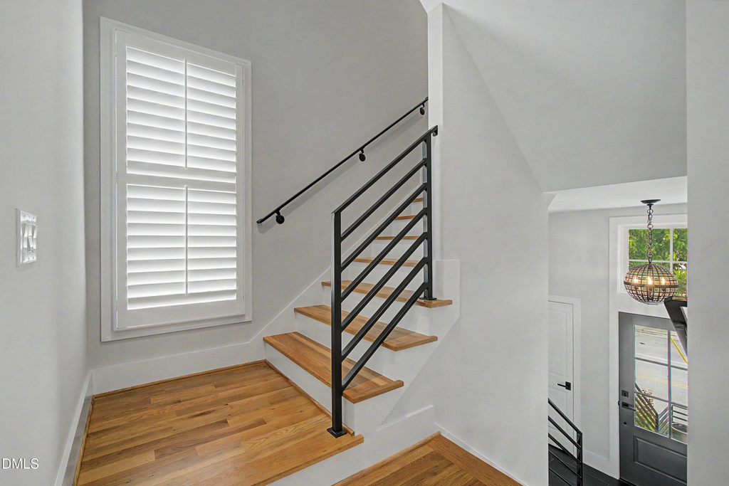163 E Park Street - Photo 14