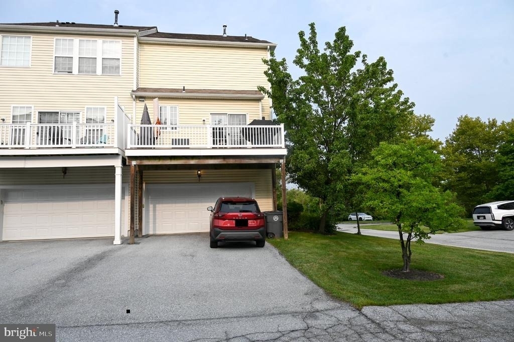 1910 Cavalier Lane - Photo 4