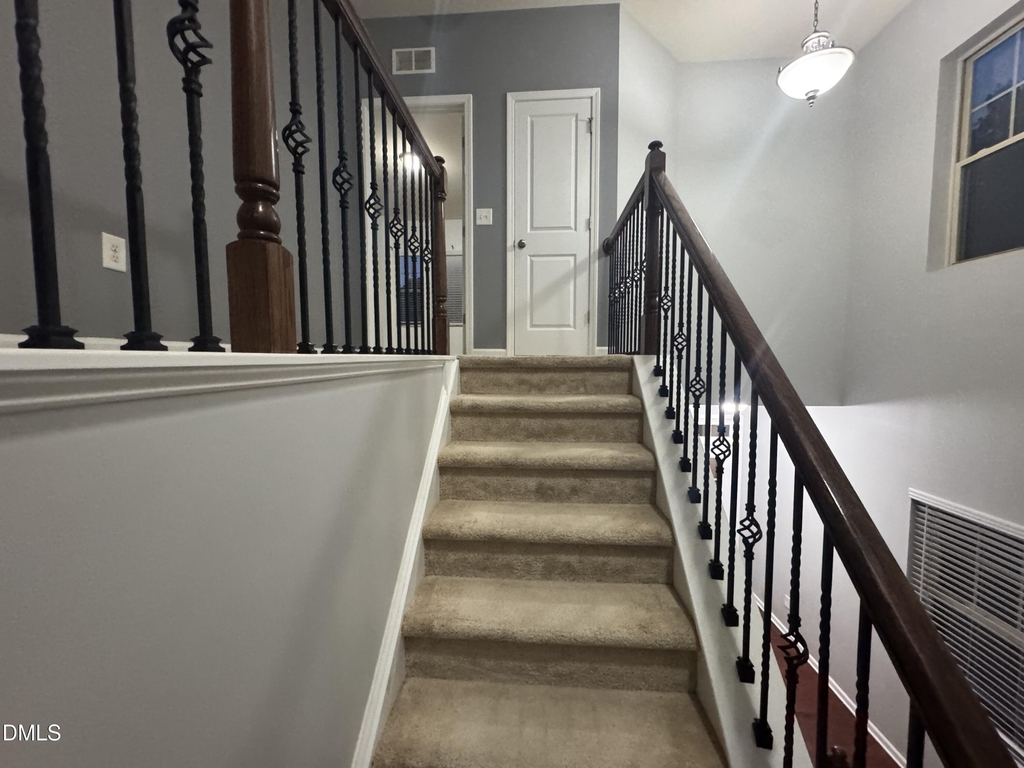 1052 Spacious Skies Lane - Photo 11