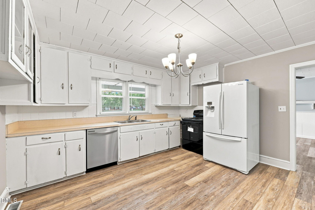 1305 Erwin Road - Photo 7