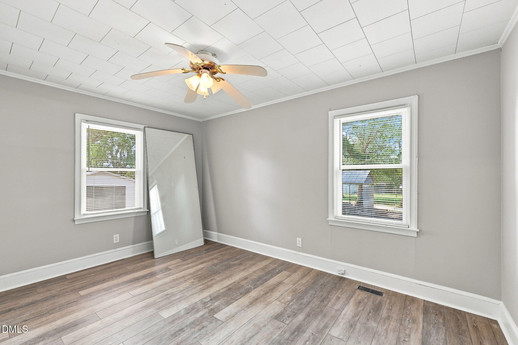 1305 Erwin Road - Photo 14