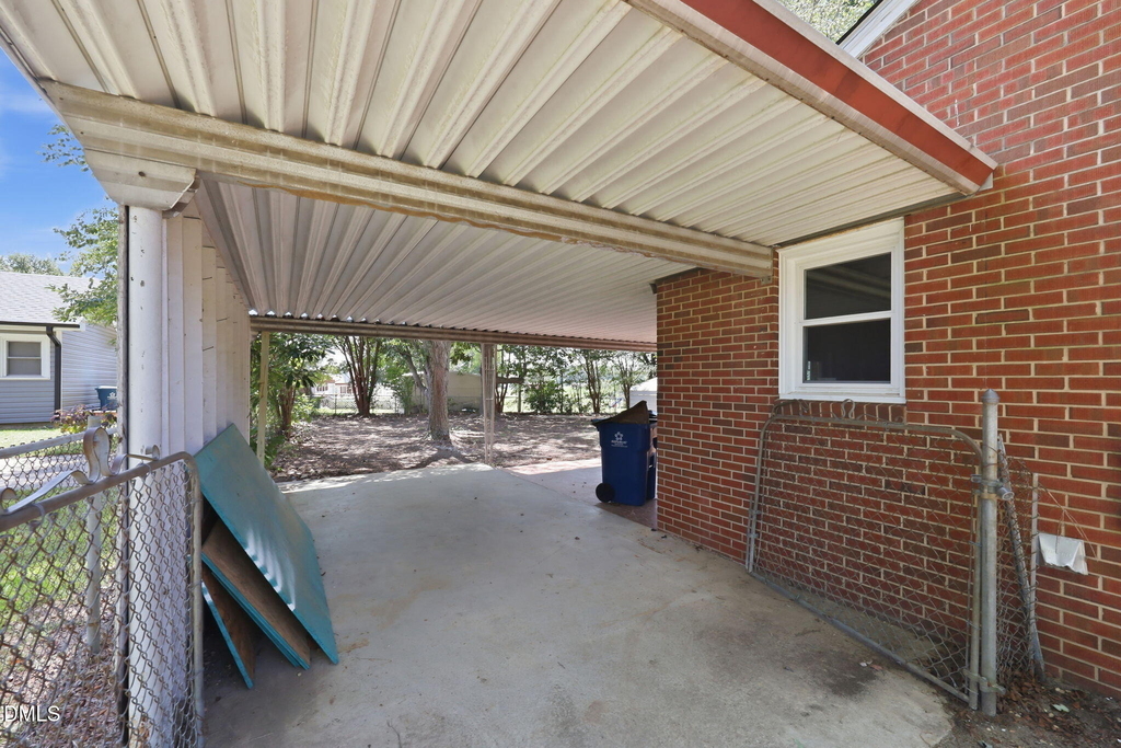 1305 Erwin Road - Photo 36