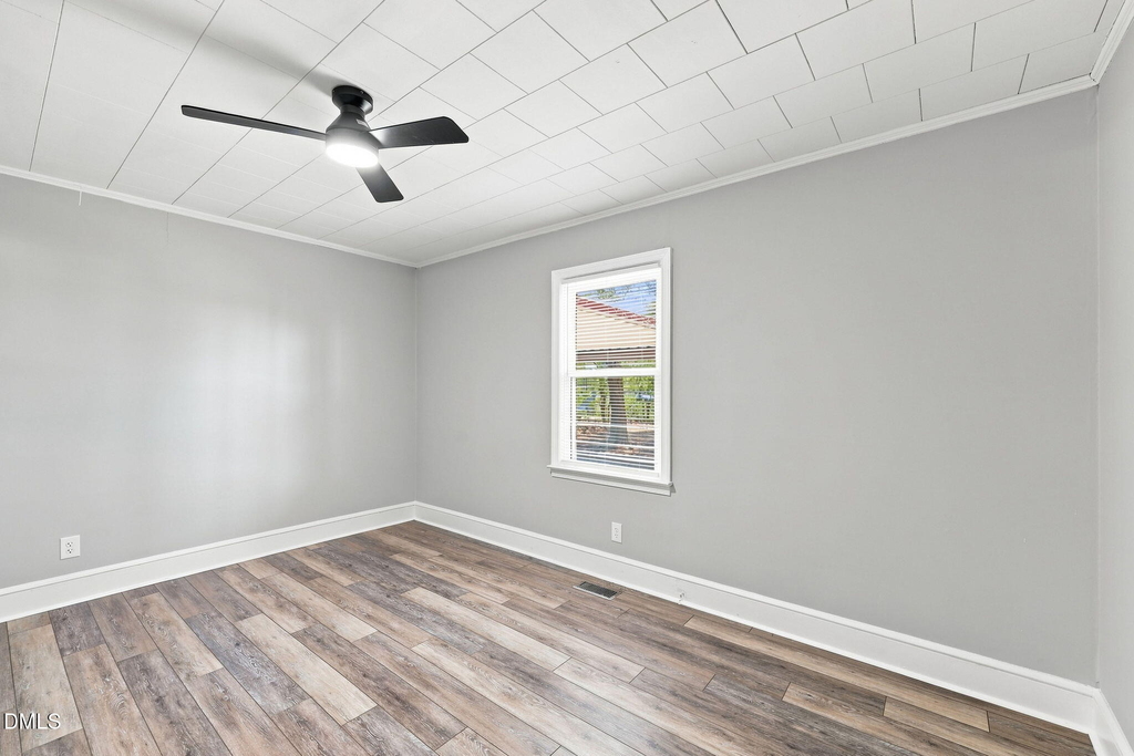 1305 Erwin Road - Photo 10