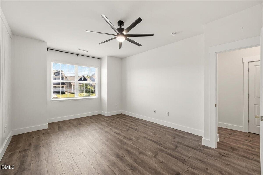 413 Haywood Glen Drive - Photo 14
