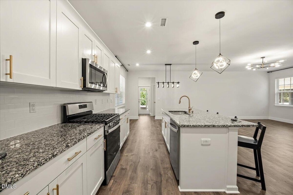 413 Haywood Glen Drive - Photo 9
