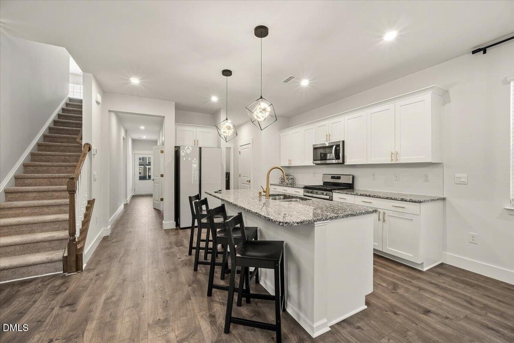 413 Haywood Glen Drive - Photo 3