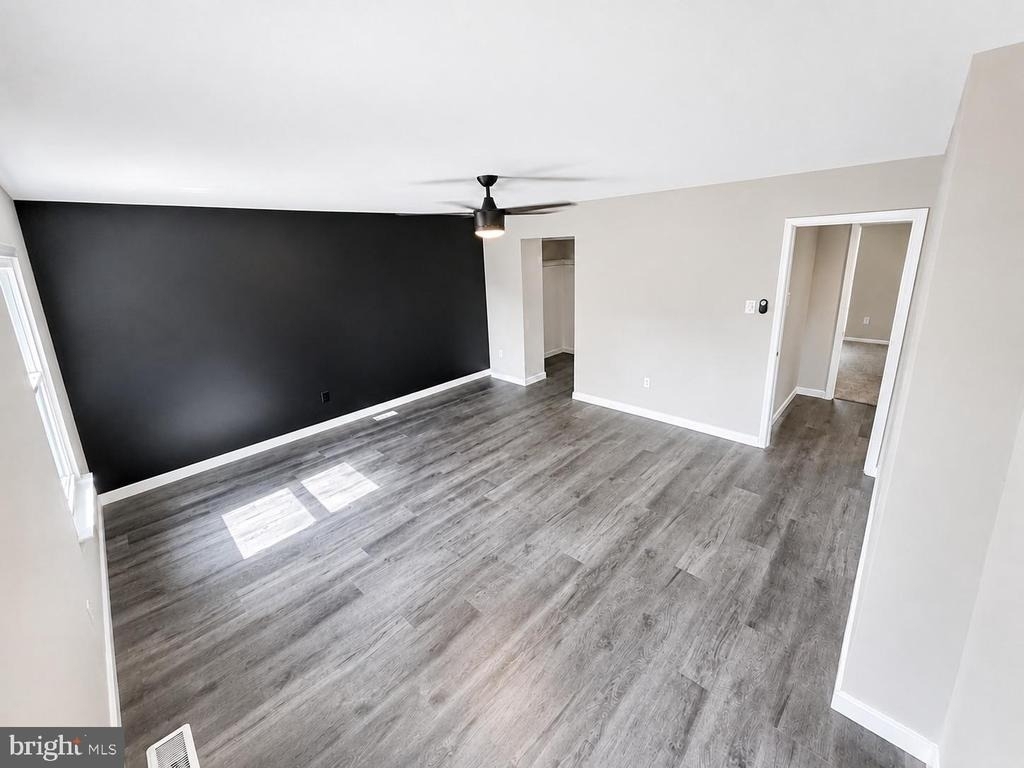 501 Forest Court - Photo 16