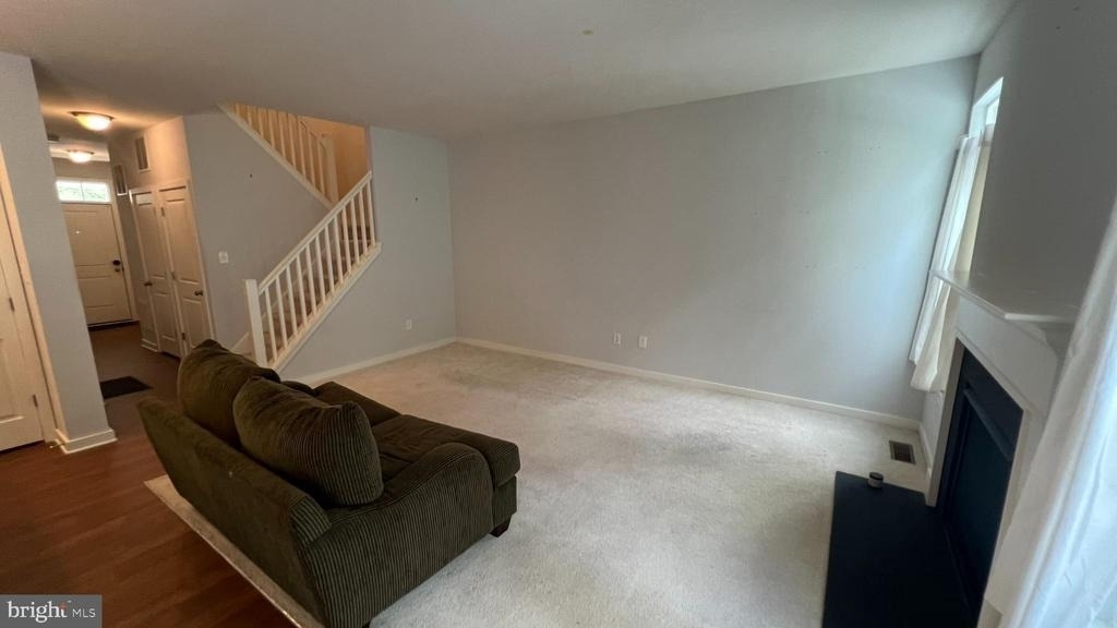 8 Shire Court - Photo 4