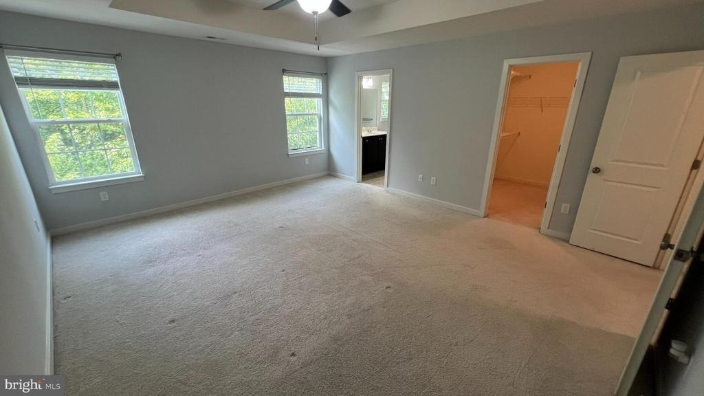 8 Shire Court - Photo 19