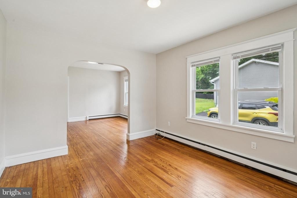 38 Pressey Street - Photo 5
