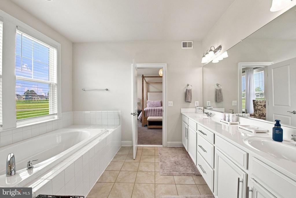 10125 Fast Colors Lane - Photo 34