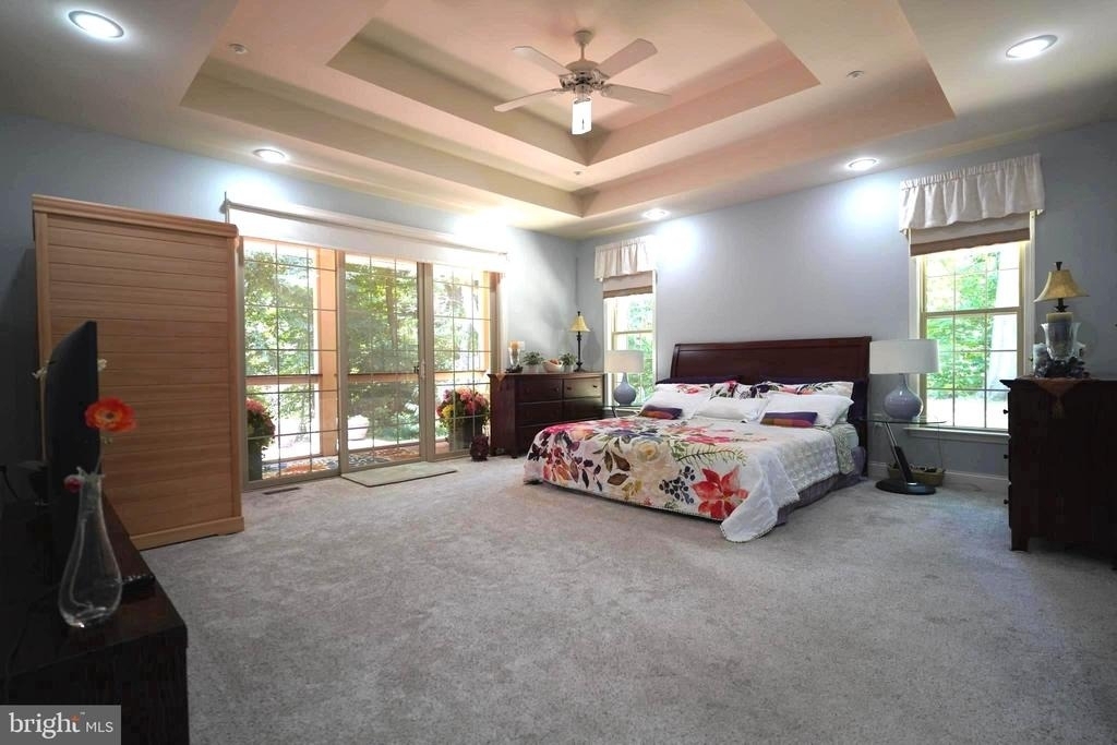 15401 Jamies Way - Photo 22