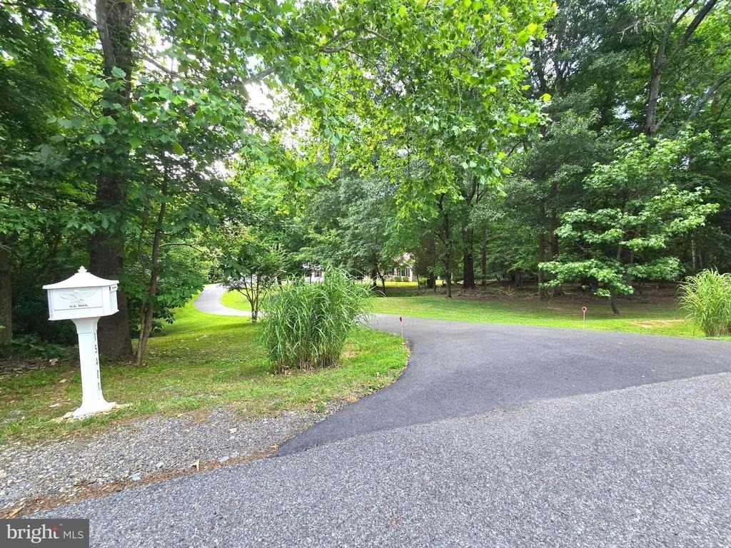 15401 Jamies Way - Photo 60