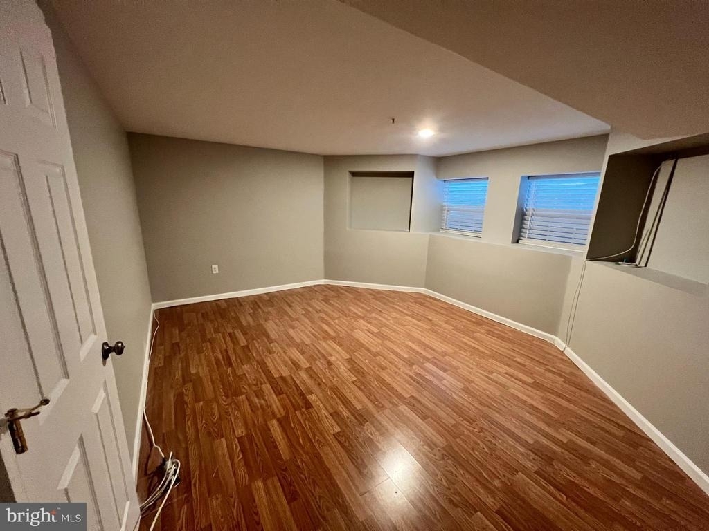 9615 Huxley Drive - Photo 3