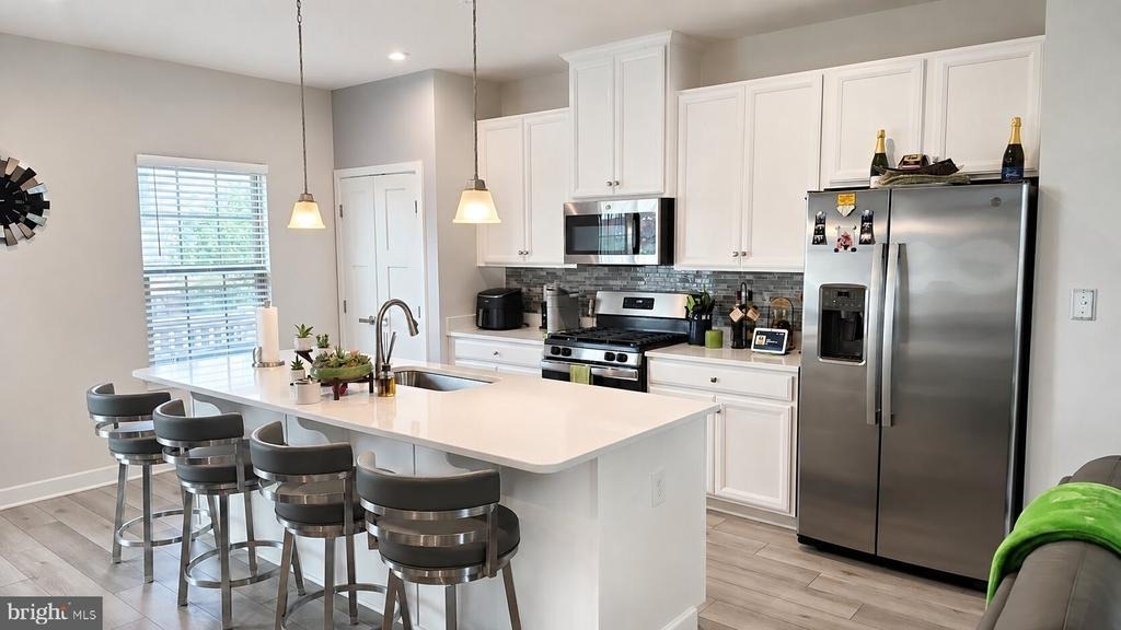 9008 Armstrong Lane - Photo 10