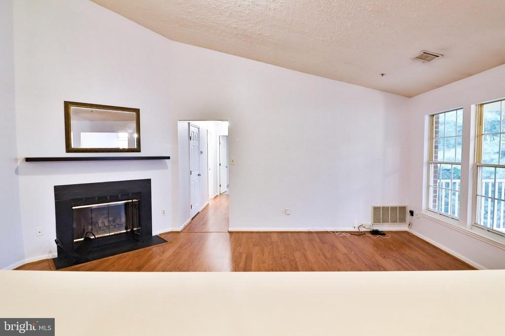 13110 Briarcliff Terrace - Photo 16