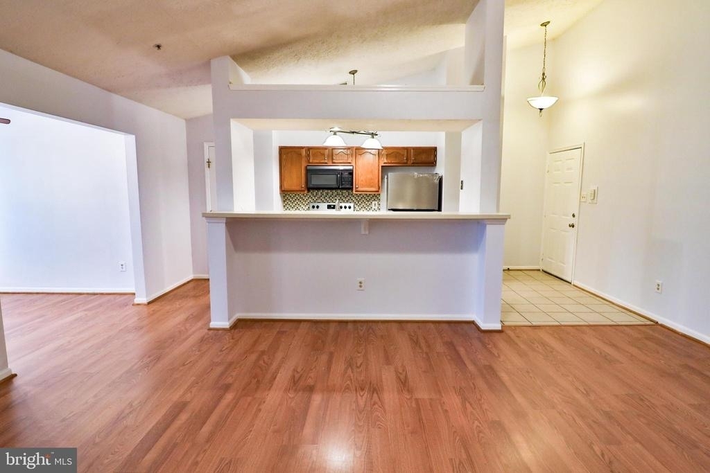 13110 Briarcliff Terrace - Photo 7