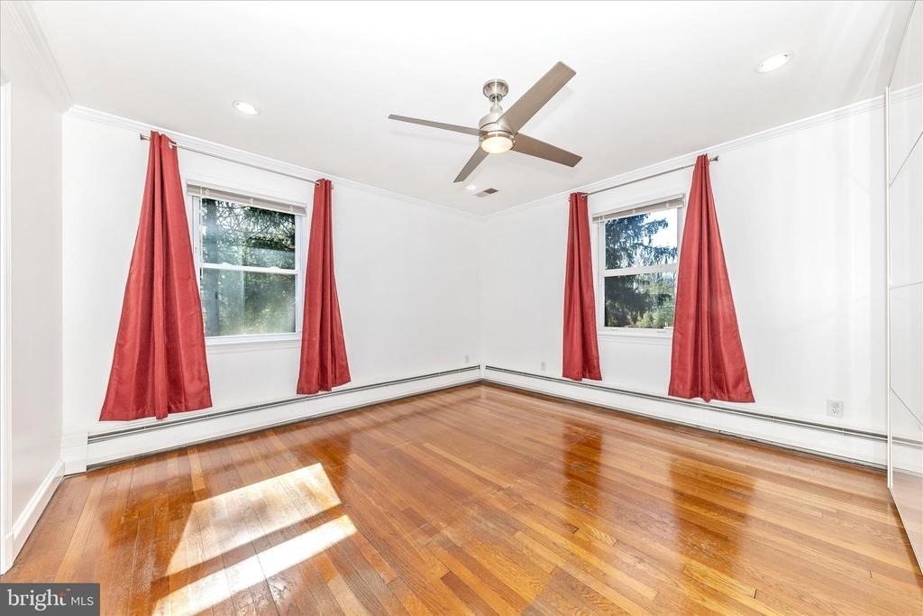 9504 Veirs Drive - Photo 25