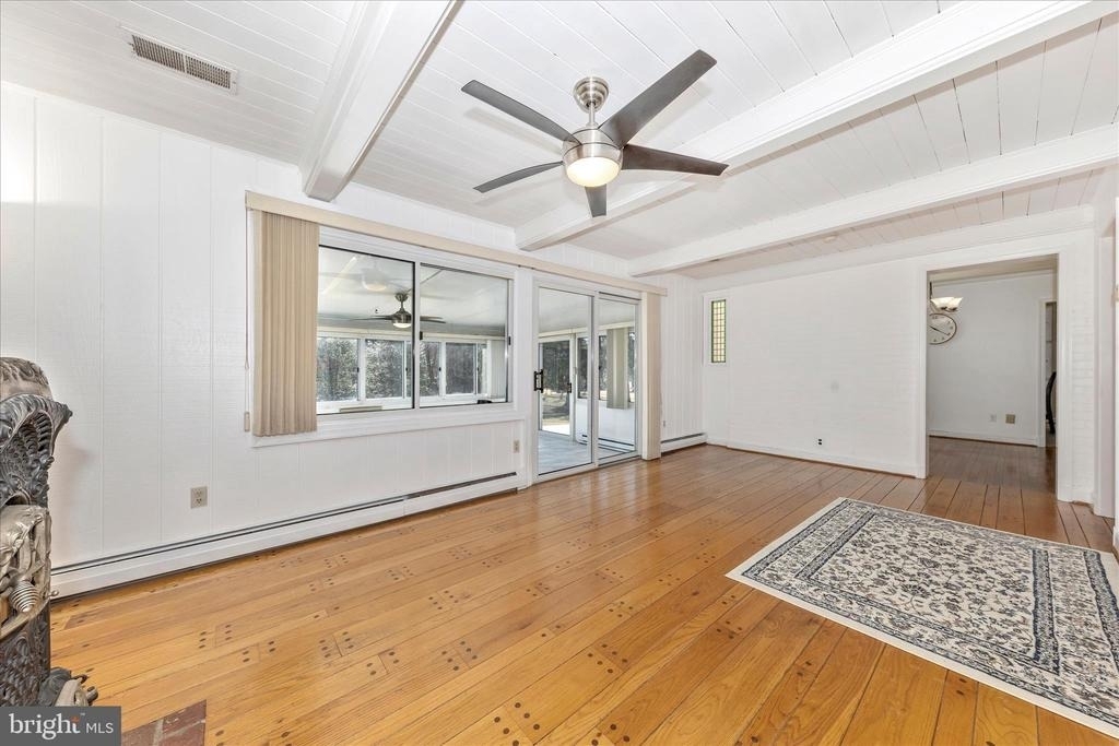 9504 Veirs Drive - Photo 18