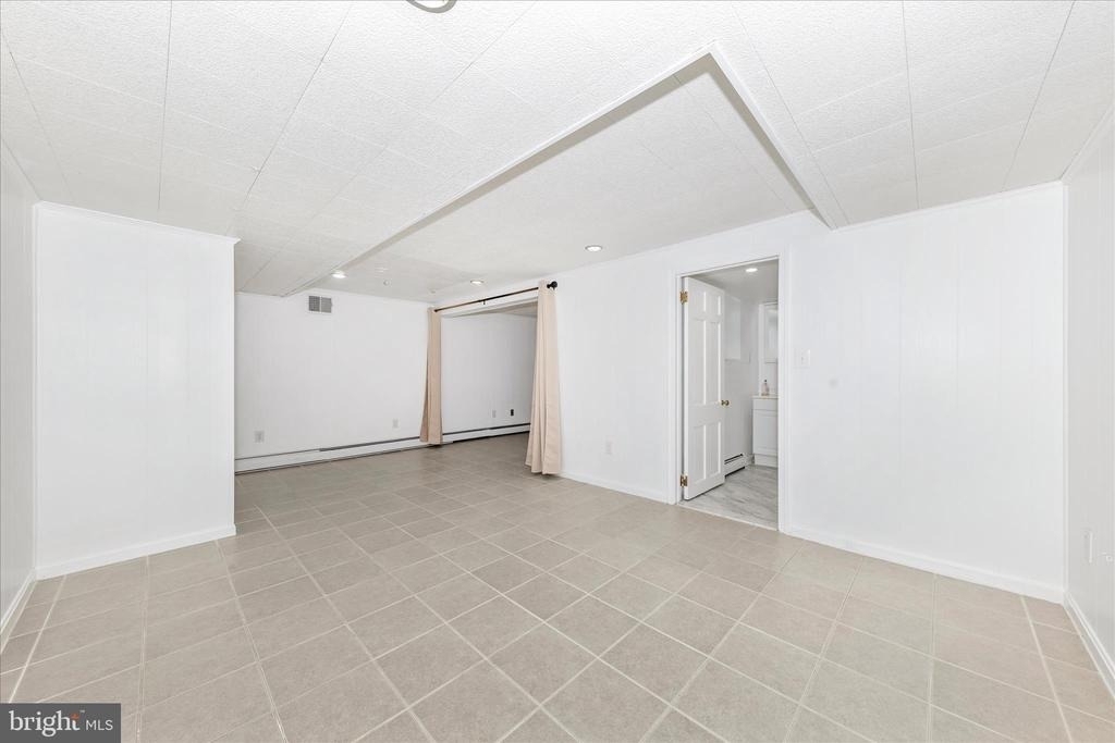 9504 Veirs Drive - Photo 39