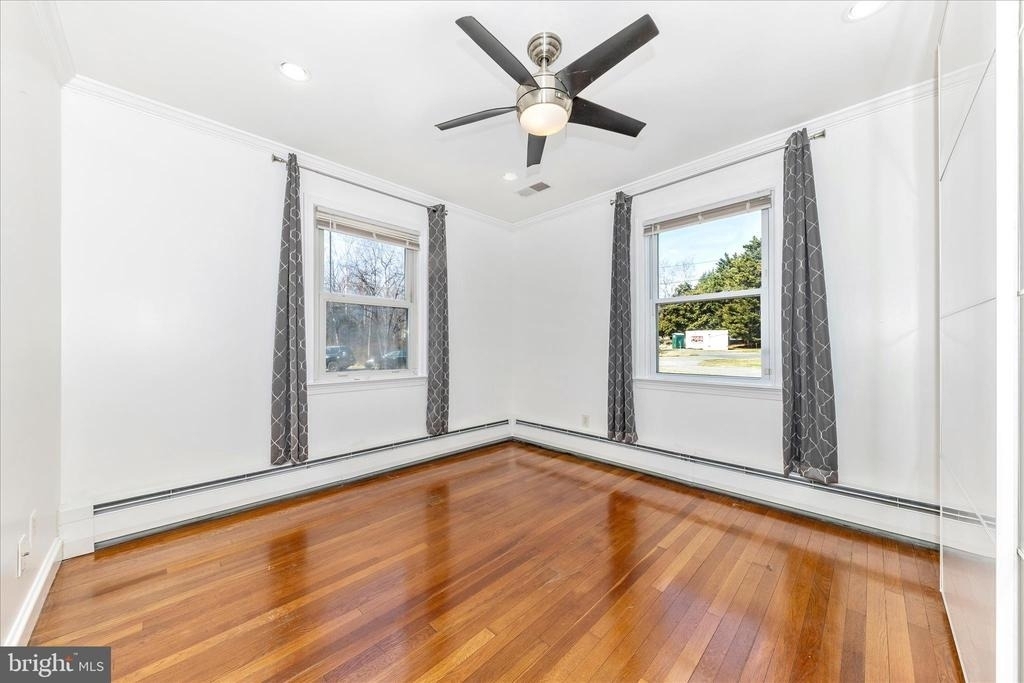 9504 Veirs Drive - Photo 30