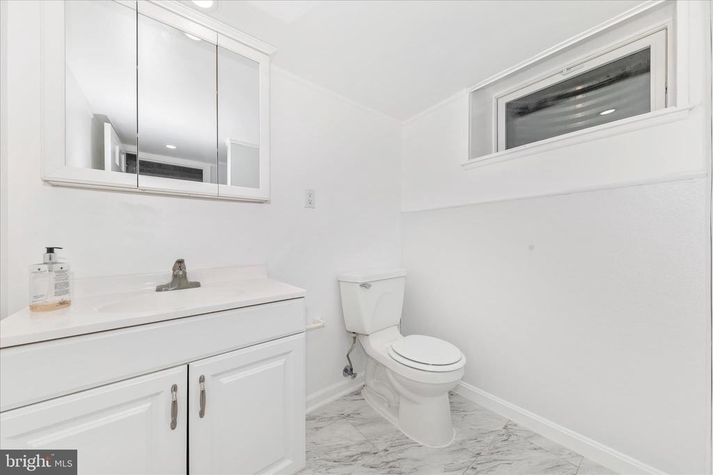 9504 Veirs Drive - Photo 40