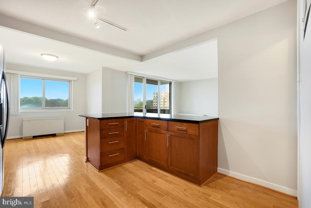 7333 New Hampshire Avenue - Photo 15