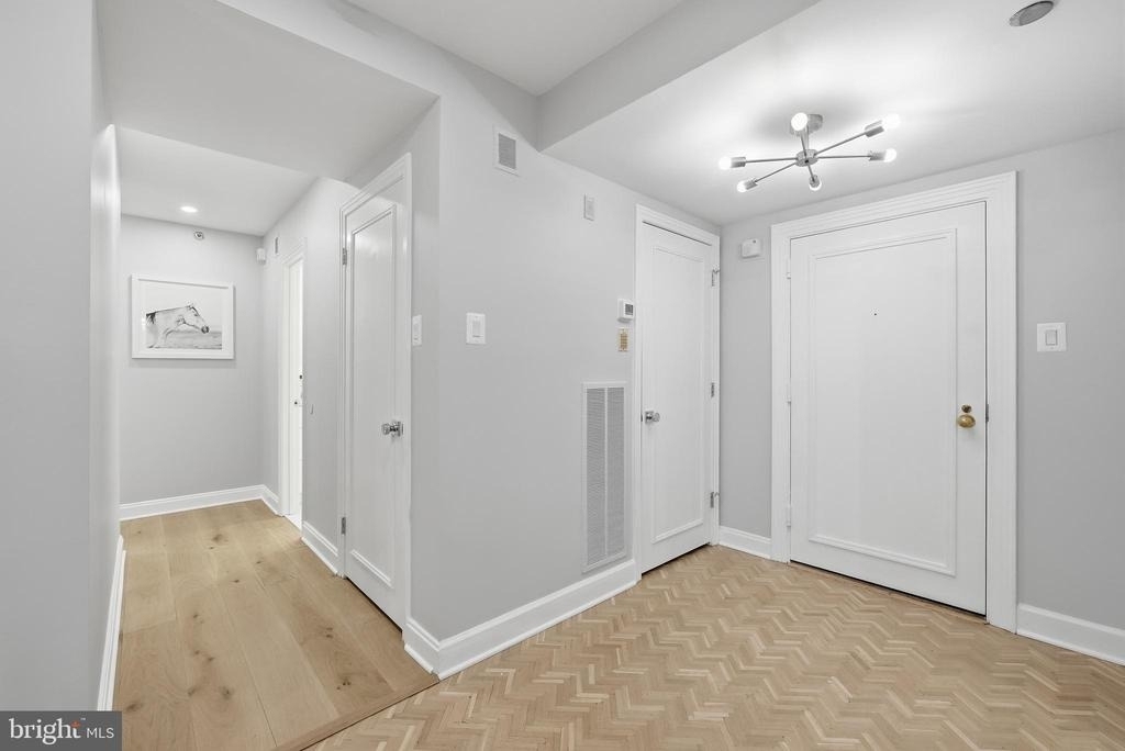4550 N Park Avenue - Photo 5