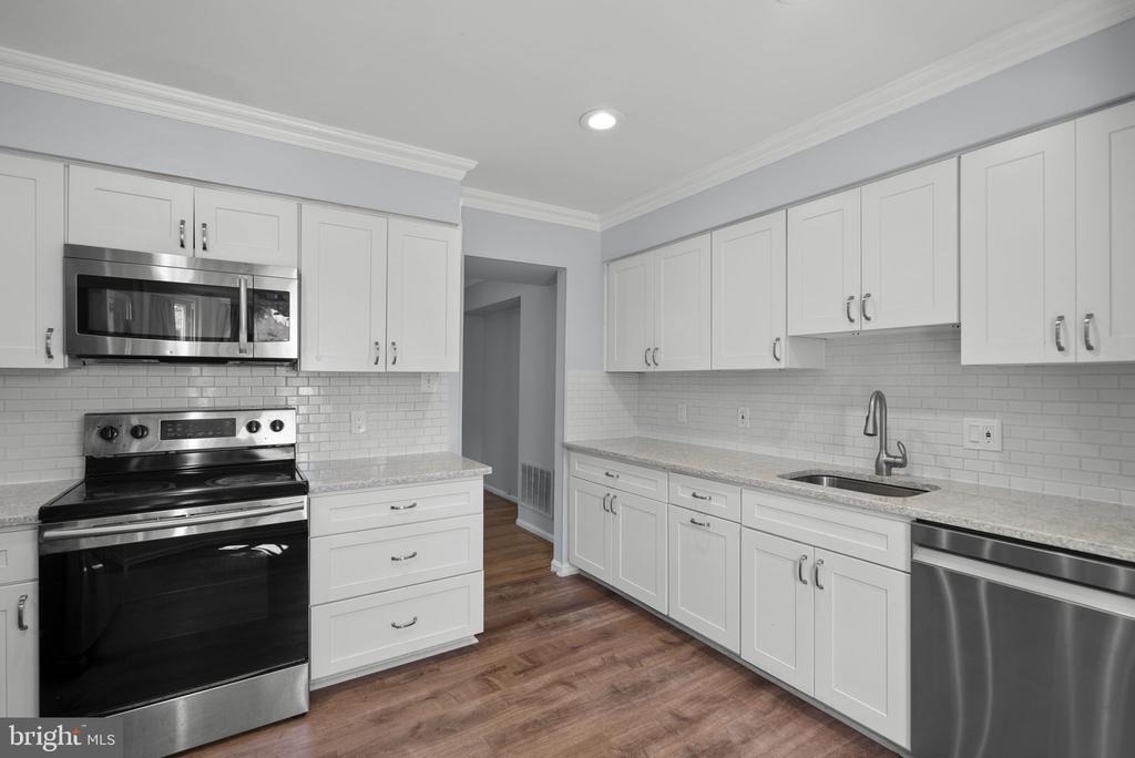 9130 Bobwhite Circle - Photo 7