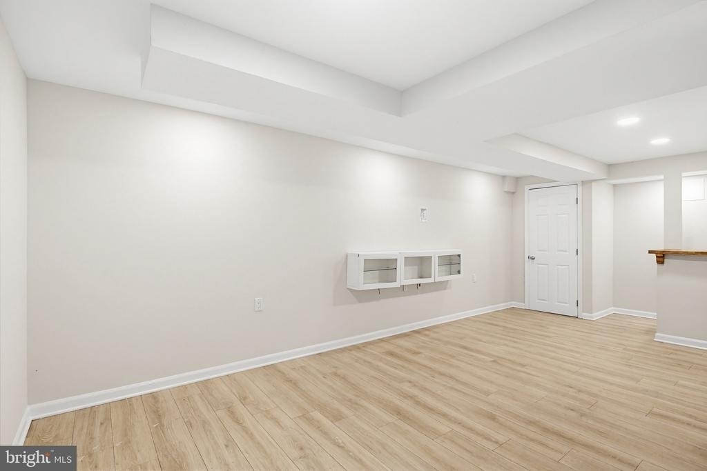 9717 Hedin Drive - Photo 15