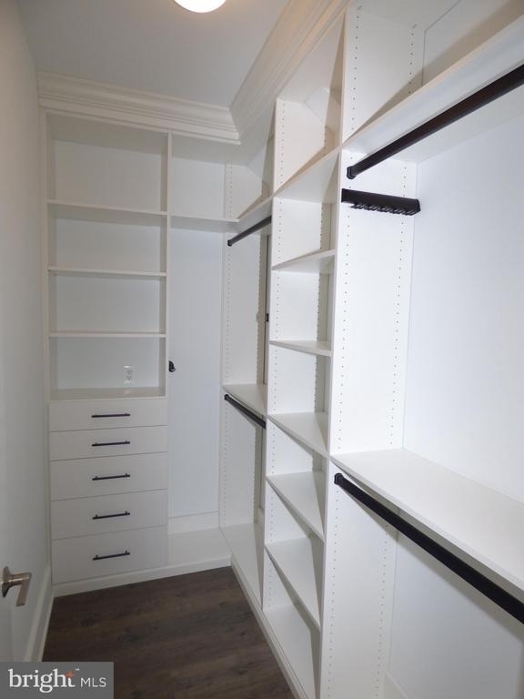 11360 Emerald Park Road - Photo 18